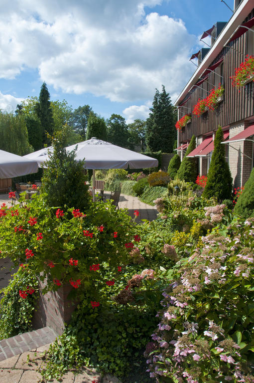 Hotel Steensel Zewnętrze zdjęcie